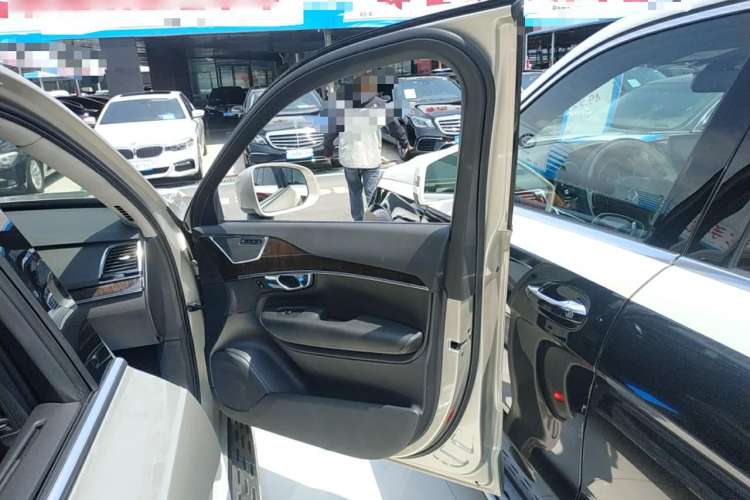 Used Volvo XC90 2015 T6 Luxury Edition 5-seater
