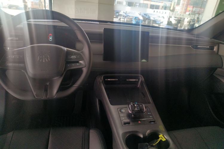 Used BYD Qin PLUS 2025 DM-i Smart Drive 55KM Leading Model
