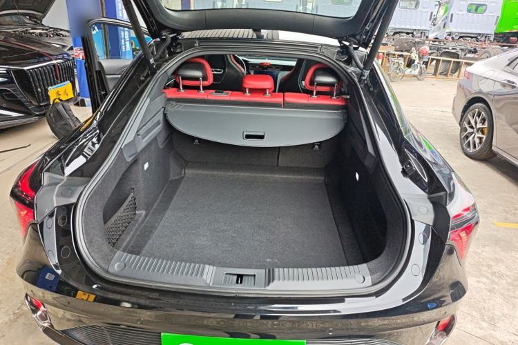 Used Hongqi H6 2023 2.0T ZhiShang Version
