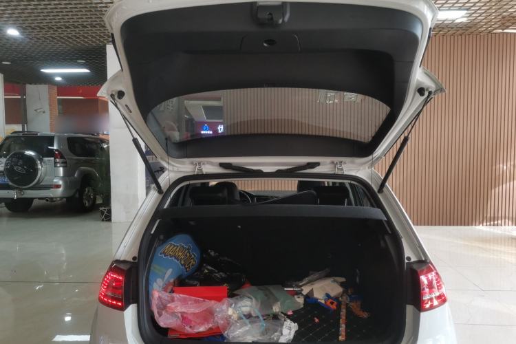 Used Volkswagen Golf 2015 1.4TSI Automatic Luxury Model