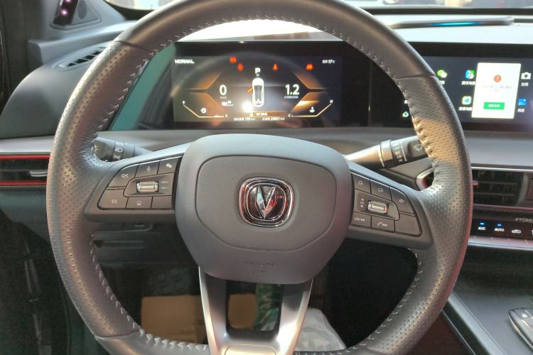 Used Changan UNI-T 2020 1.5T Prestige Version
