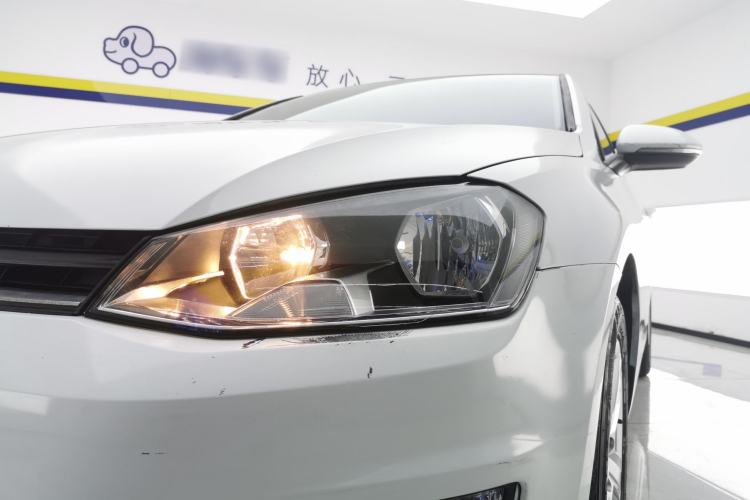 Used Volkswagen Golf 2016 1.6L Automatic Fashion Model