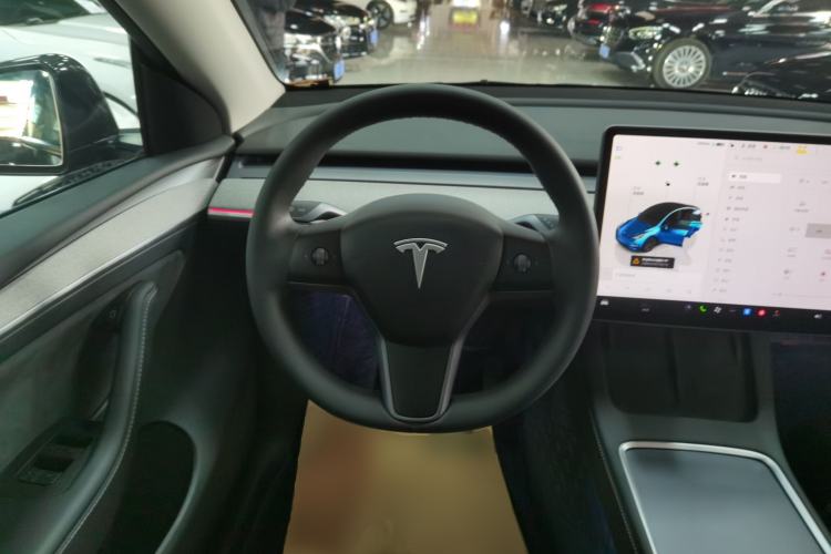 Used Tesla Model Y 2024 Rear-Wheel-Drive Version