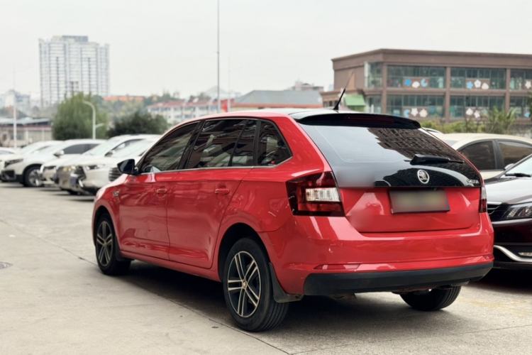 Used Skoda Rapid Spaceback 2016 1.6L Automatic Smart Drive Edition