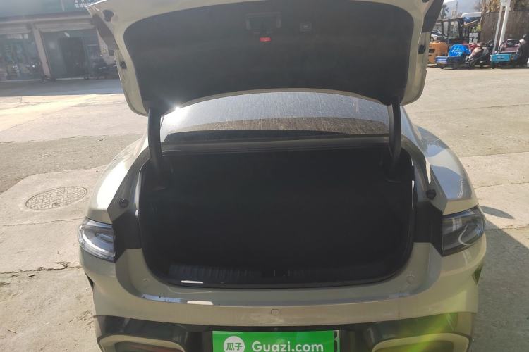 Used  SU7 2024 Rear-Drive Long-Range Intelligent Driving Version