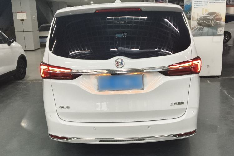 Used Buick GL8 2023 Land Executive Class Deluxe Model
