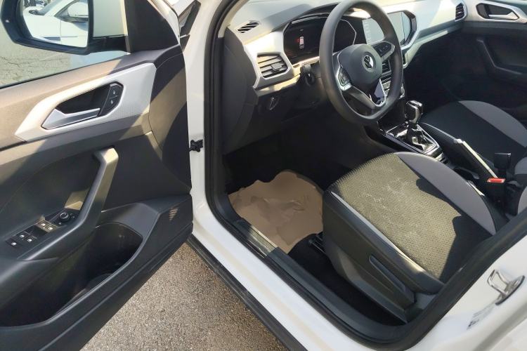 Used Volkswagen Tacqua 2023 200TSI DSG Joy-Connect Edition
