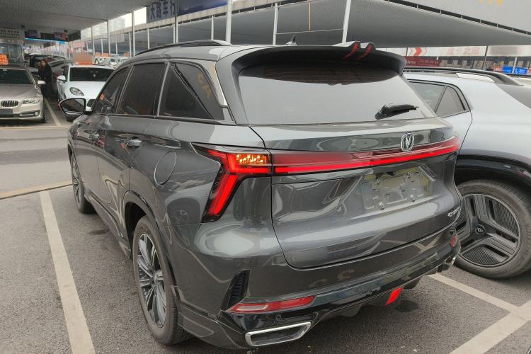 Used Changan CS75 PLUS 2023 3rd Generation 1.5T Automatic Prestige Model
