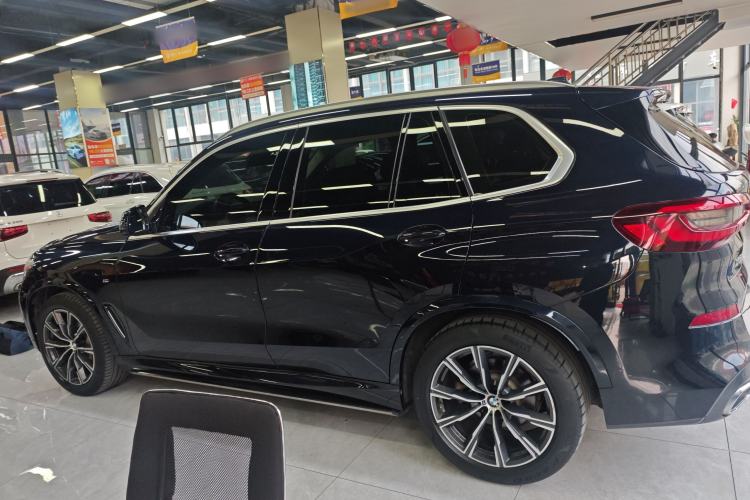 Used BMW X5 2021 xDrive30i M Sport Package
