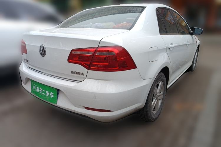 Used Volkswagen Bora 2014 1.6L Manual Fashion Edition