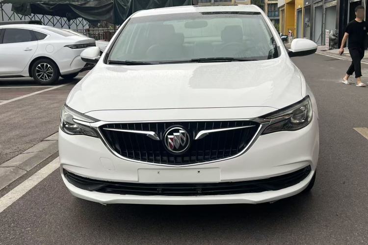 Used Buick GT 2018 15T Dual-Clutch Elite Model China V Standard
