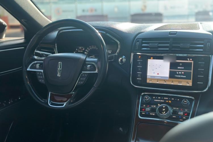 Used Lincoln Continental 2017 2.0T Two-Wheel Drive Deluxe Edition
