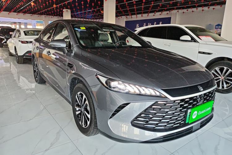 Used BYD Qin PLUS 2025 DM-i Smart Drive 120KM Superior Model