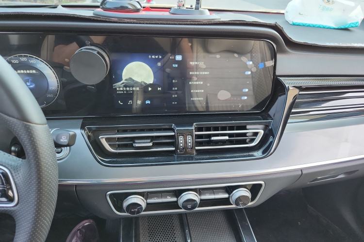 Used Hongqi HS5 2023 2.0T Four-Wheel Drive Flagship Pro Edition
