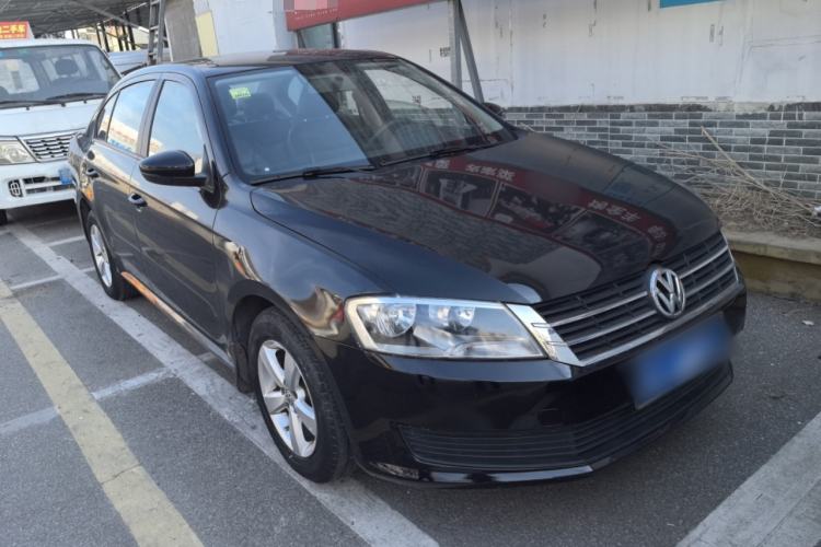 Used Volkswagen Lavida 2013 Revised Classic 1.6L Automatic Fashion Edition