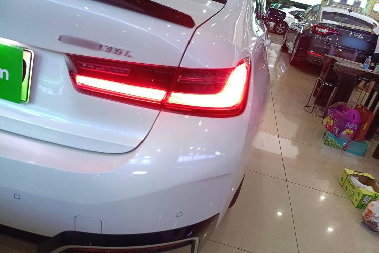 Used BMW i3 2022 eDrive 35 L
