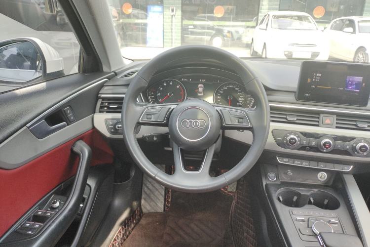 Used Audi A4L 2018 30th Anniversary Edition 40 TFSI Trendy Model
