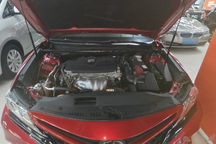 Used Toyota Camry 2018 2.0S FENGSHANG Edition
