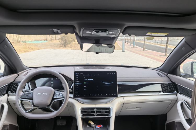 Used BYD Song PLUS New Energy 2025 EV Intelligent Driving Version 520km Premium Model
