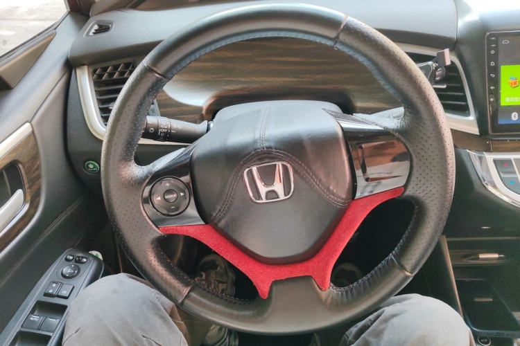 Used Honda Jade 2017 1.8L automatic Comfort version 5 seats