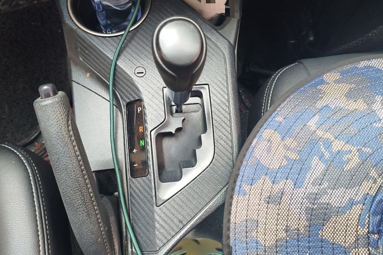 Used Toyota RAV4 2015 2.0L CVT Two-Wheel Drive Fashion Edition
