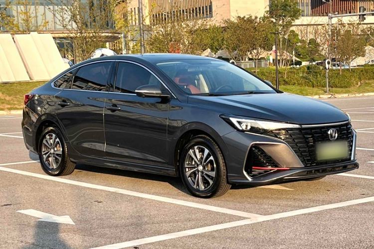 Used Changan Eado 2024 PLUS Blue Whale NE 1.4T GDI DCT High-Energy Edition
