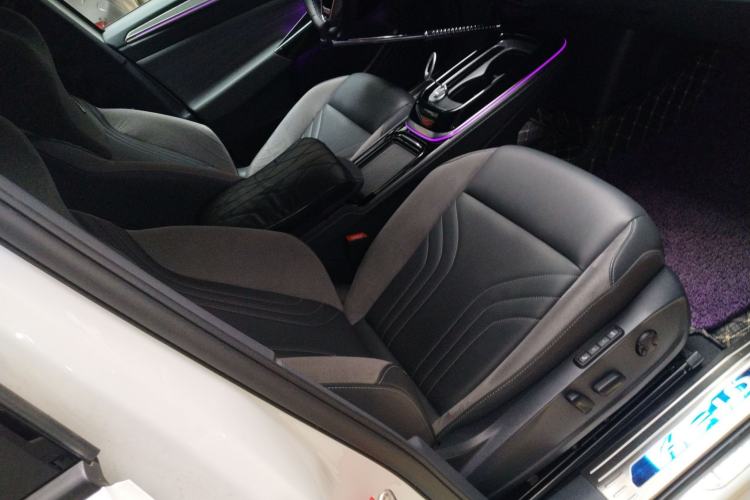 Used Volkswagen ID.4 CROZZ 2022 Long-Range PRO Edition