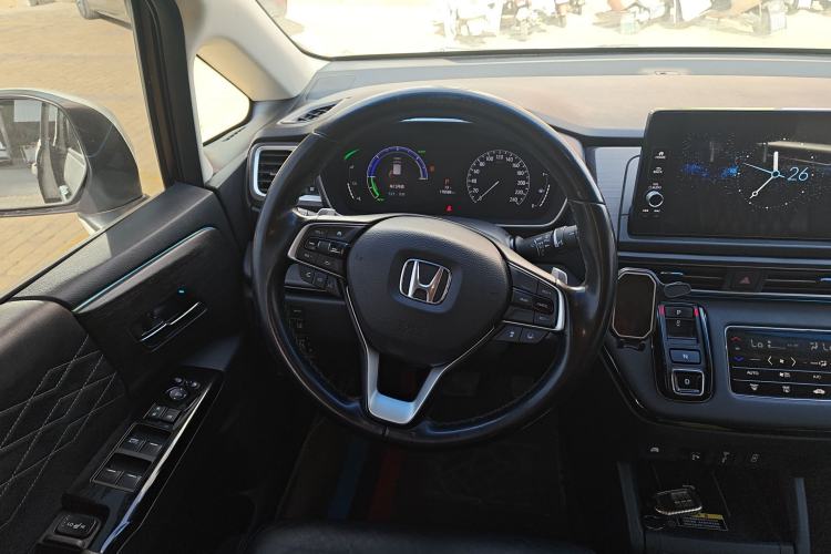 Used Honda Elysion 2022 2.0L eHEV Luxury First Edition
