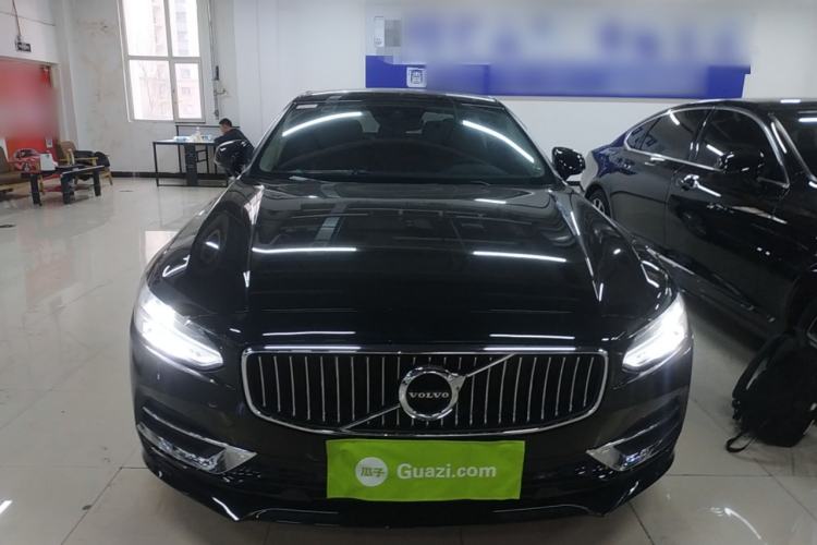 Used Volvo S90 2020 T5 Zhiyi Luxury Edition

