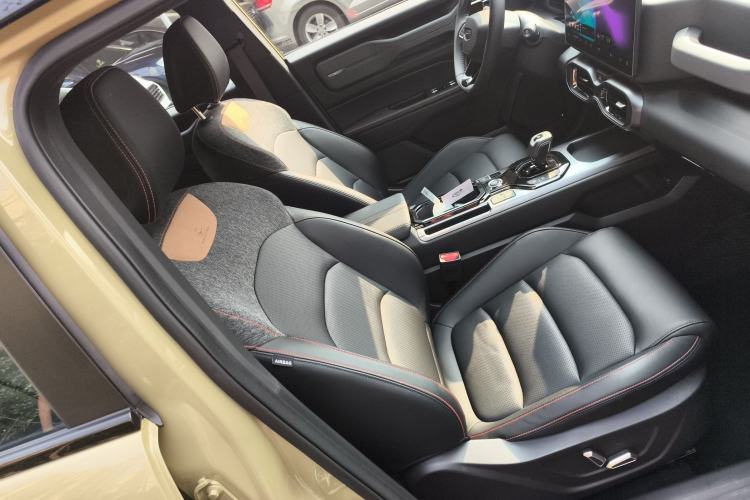 Used Geely Auto Cowboy 2025 1.5TD Fun-Offroad Version