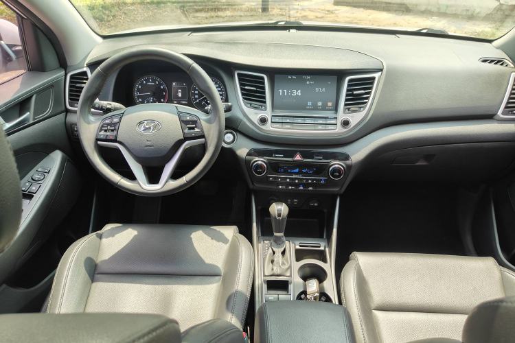 Used Hyundai Tucson 2015 1.6T Dual-Clutch Two-Wheel-Drive Smart Model
