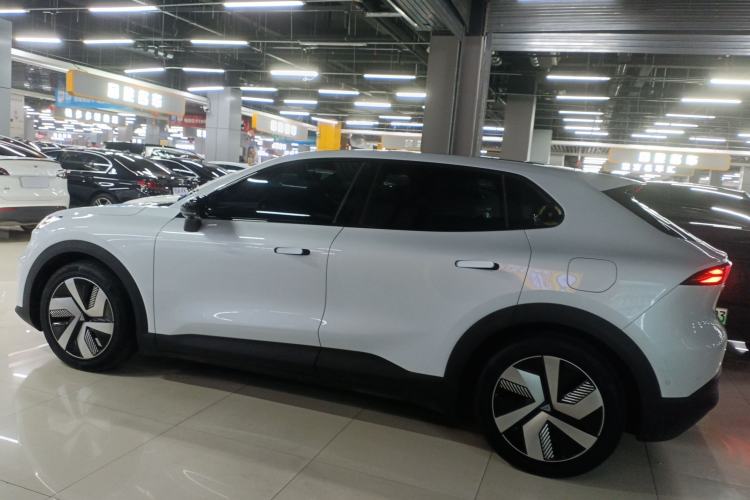 Used  S05 2024 200 Ultra Range-Extended Long-Range Version
