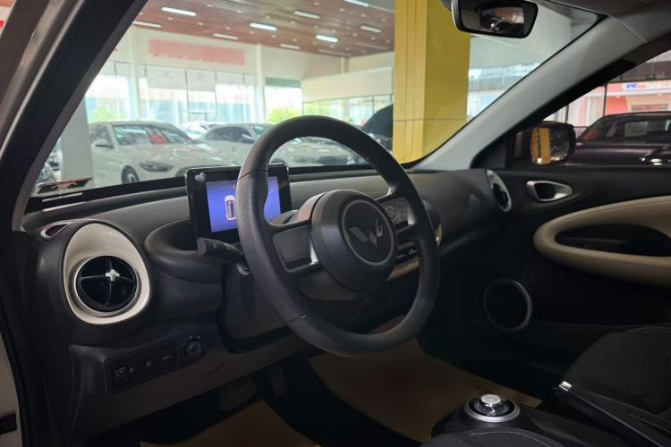 Used Wuling Bingo 2023 203km Light Edition
