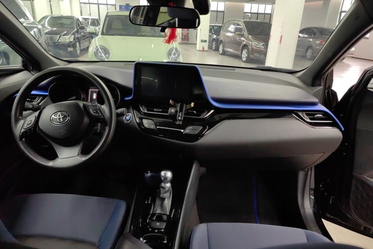 Used Toyota C-HR 2018 2.0L Leading Edition China VI