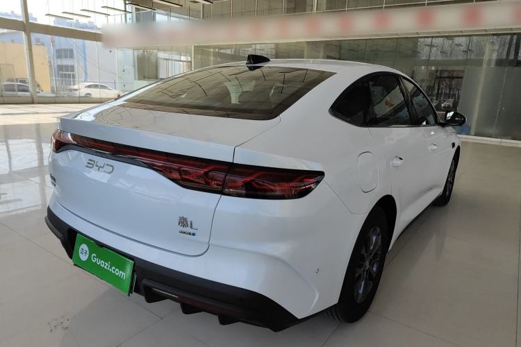 Used BYD Qin L 2025 DM-i Smart Drive 80KM Leading Model