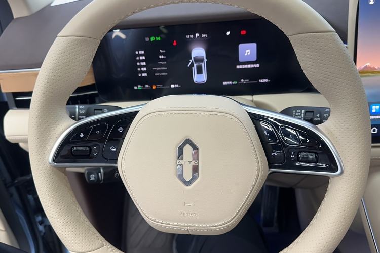 Used Hima AITO M7 2024 1.5T Intelligent Driving Rear-Drive Max Edition 5 Seats