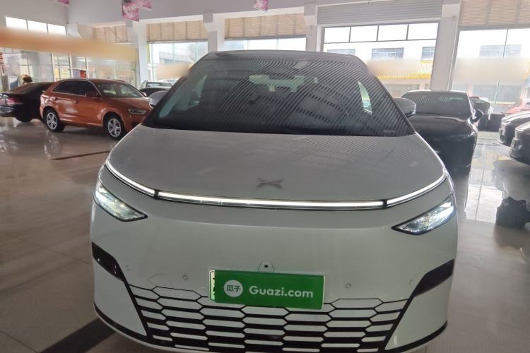 Used XPeng X9 2024 702 Ultra-Long Range Pro
