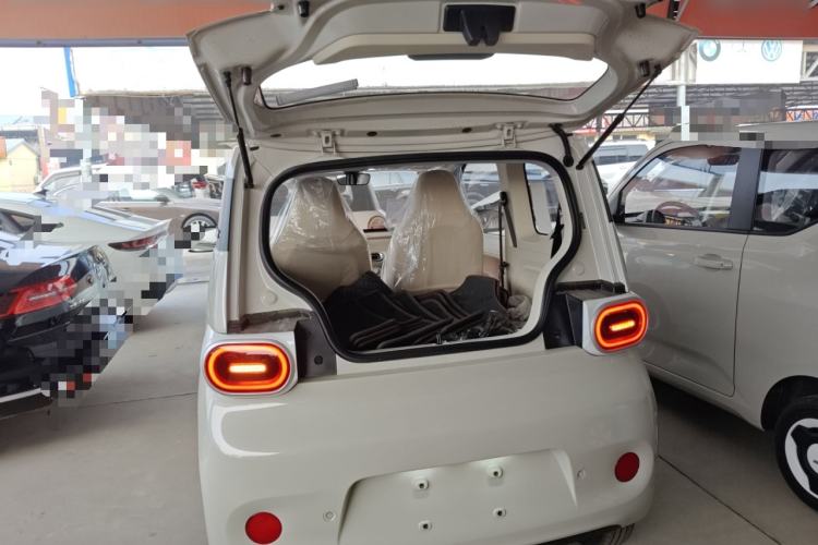 Used Wuling Hongguang MINIEV 2024 3rd Generation 215km Youth Edition
