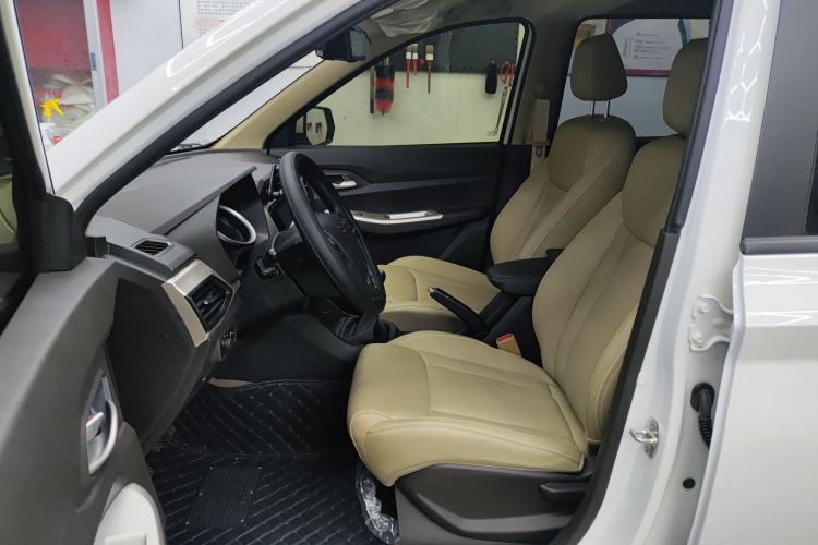 Used Wuling Hongguang 2021 1.5L Facelifted S Comfort Version with Electric Power Steering LAR
