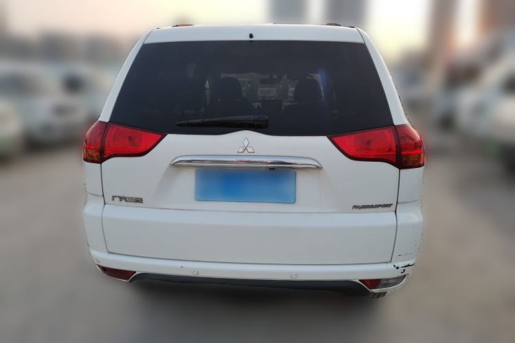 Used Mitsubishi Pajero Sport 2013 3.0L Automatic Two-Wheel Drive Luxury Edition
