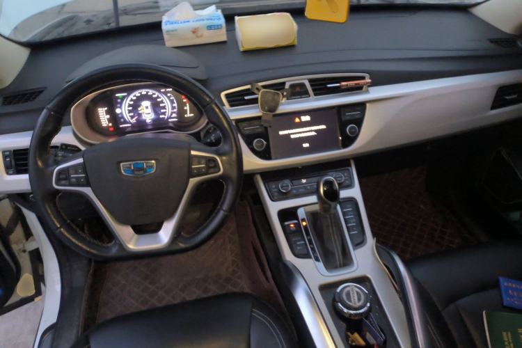 Used Geely Auto Emgrand X7 Sport 2018 1.8TD Automatic Two-Wheel Drive Smart Connect 4G Internet Edition
