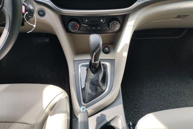 Used Buick GT 2017 15N Automatic Elite Version
