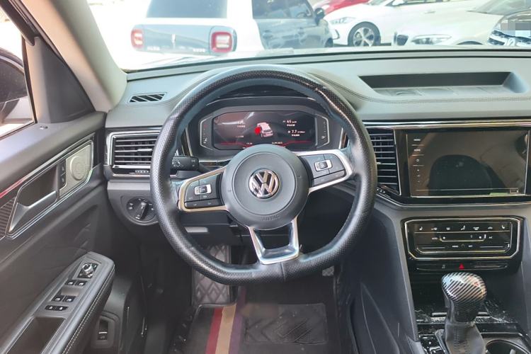 Used Volkswagen Teramont X 2019 330TSI Two-Wheel-Drive Prestige Luxury Edition
