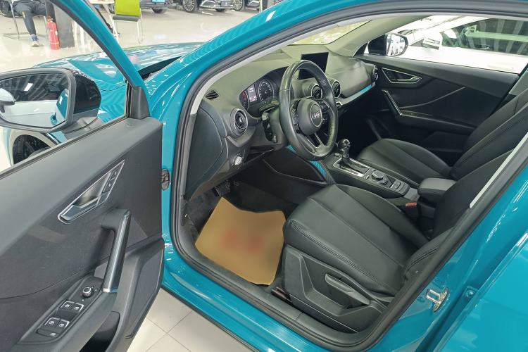 Used Audi Q2L 2018 35 TFSI Launch Exclusive Edition China VI

