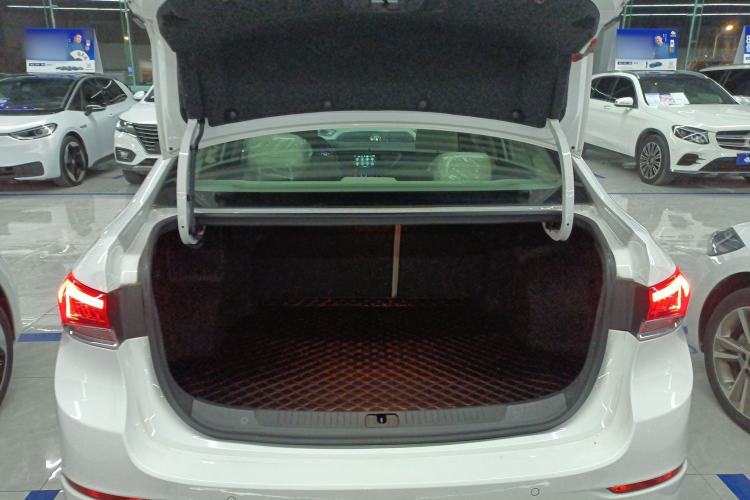 Used Buick GT 2019 15T Dual-Clutch Connected Elite Model China VI