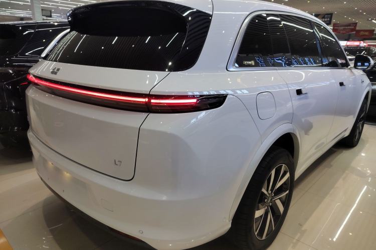 Used Li Auto L7 2023 Pro Model
