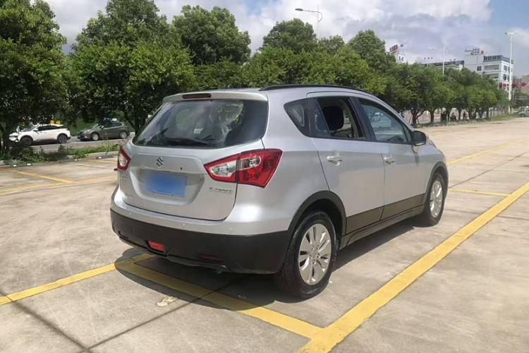 Used Suzuki S-Cross 2014 1.6L CVT Two-Wheel Drive Entry Model
