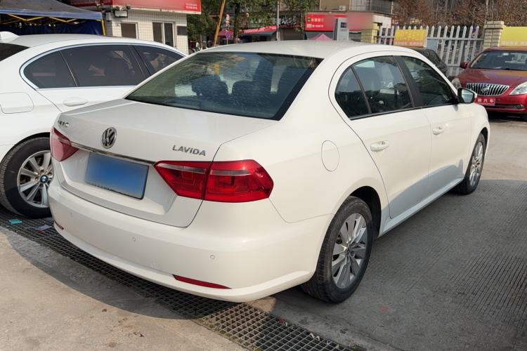 Used Volkswagen Lavida 2013 Restyled Classic 1.6L Automatic Comfort Edition