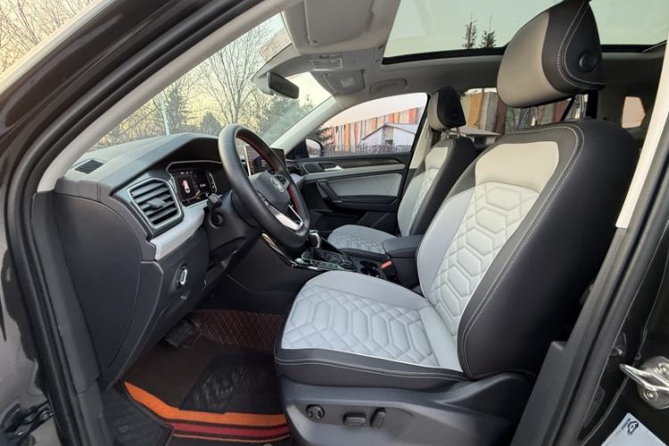 Used Volkswagen Tayron 2024 300TSI Two-Wheel-Drive Luxury Plus Advanced Version