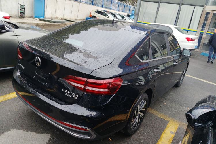 Used Volkswagen Lavida 2023 300TSI DSG Full-Comfort Edition
